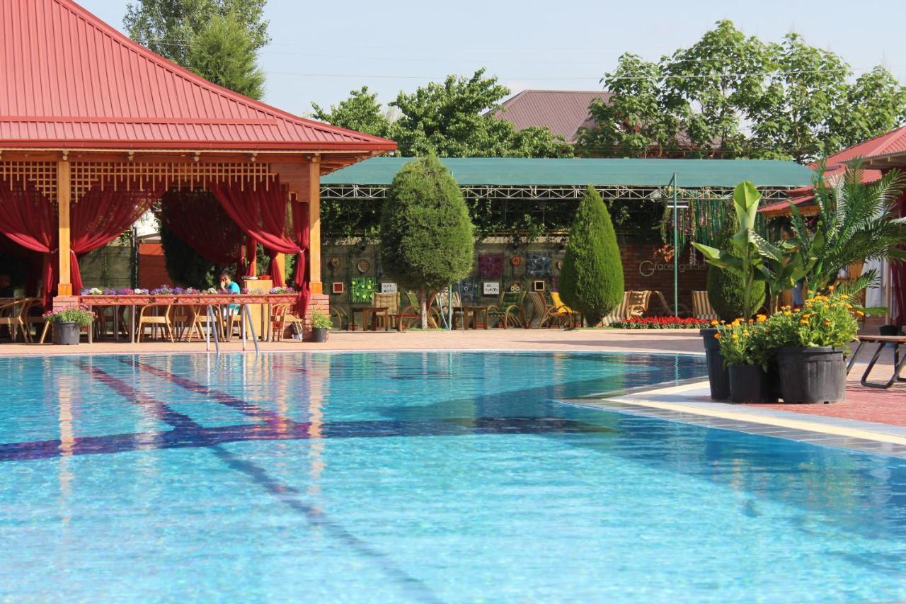 Hotel Grace Garden Kum Luaran gambar